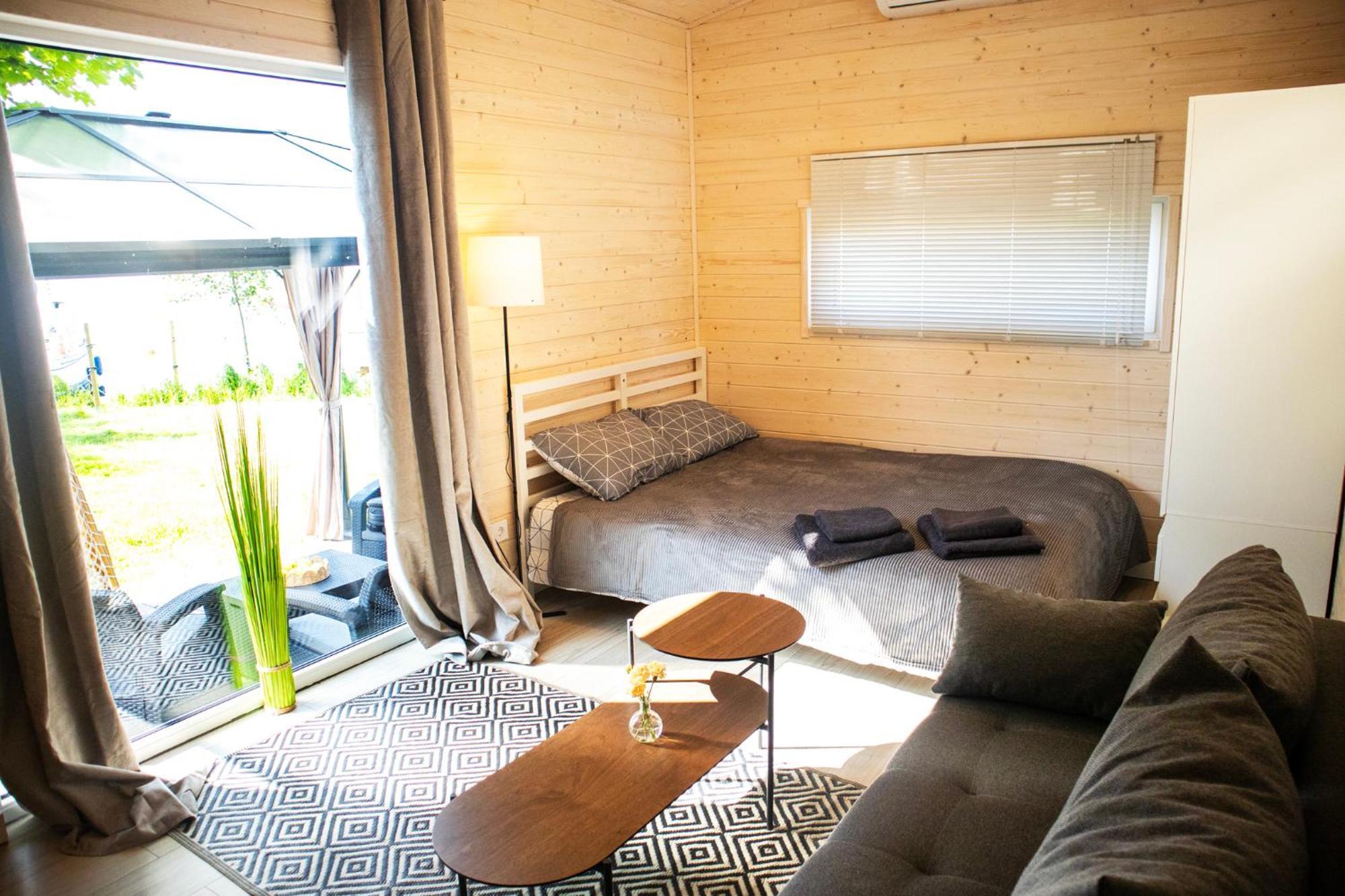 3 Widoki Kiekrz -domki Tiny House Z Prywatna Plaza I Pomostem Nad Jeziorem Kierskim Campingplasser *
