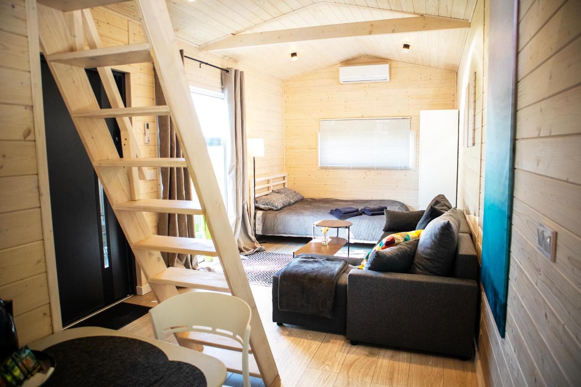 3 Widoki Kiekrz -domki Tiny House Z Prywatna Plaza I Pomostem Nad Jeziorem Kierskim Campingplasser Poznań