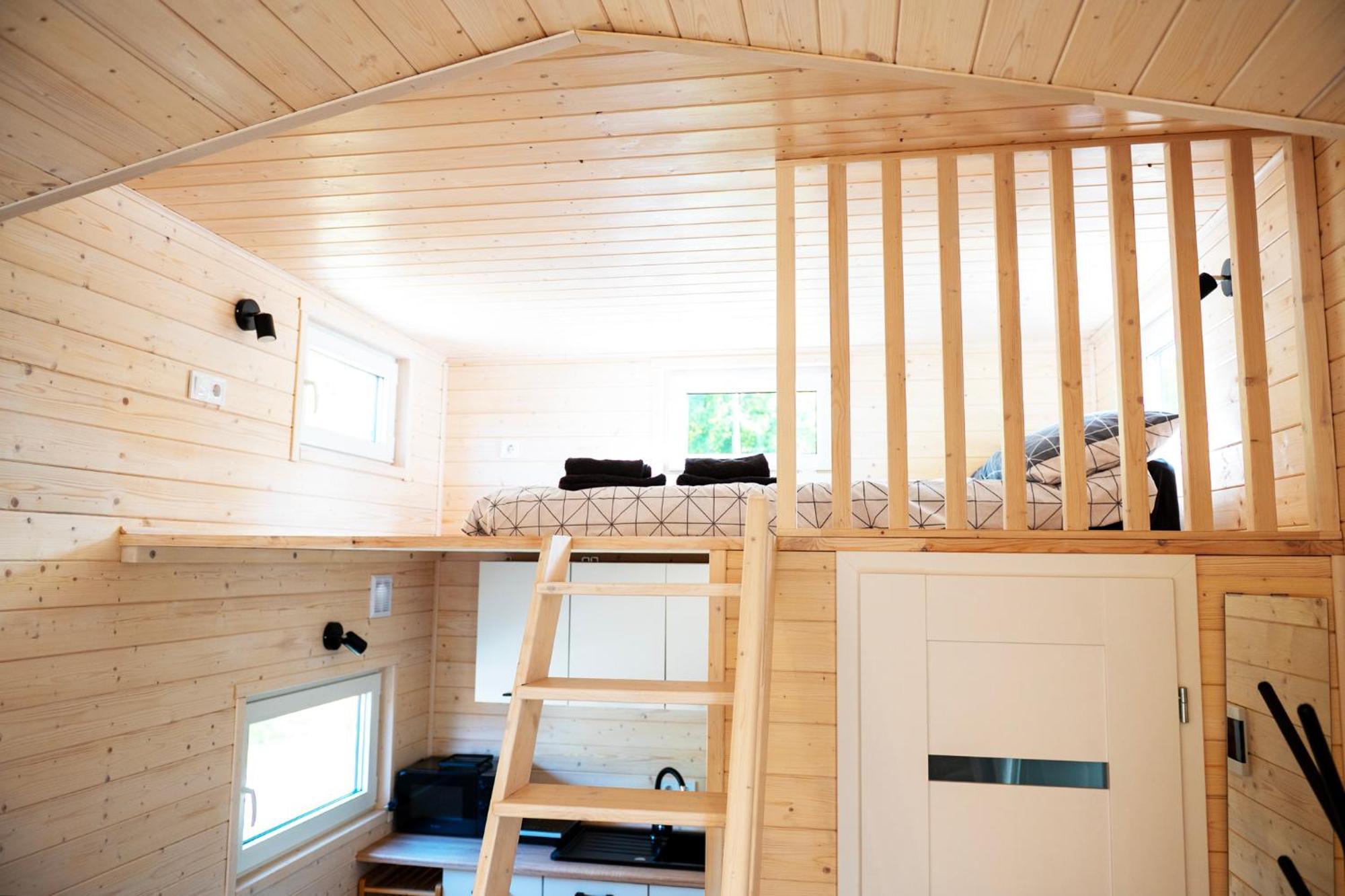 3 Widoki Kiekrz -domki Tiny House Z Prywatna Plaza I Pomostem Nad Jeziorem Kierskim Campingplasser Poznań